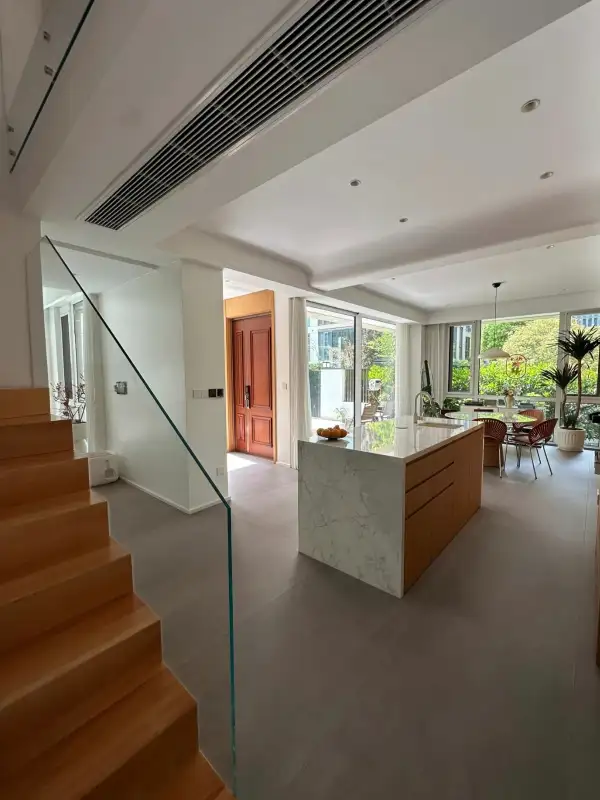 北欧极简风轻钢别墅