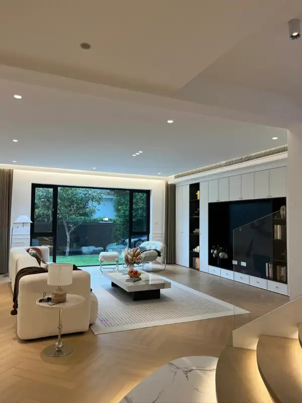 现代简约风轻钢别墅